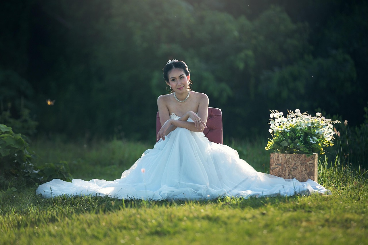 services-01 bride, wedding, field, fashion, asian, wedding dress, outdoors, woman, wedding gown, bride, wedding, wedding, wedding, wedding, wedding