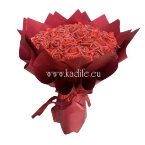 Букет с брокатени рози