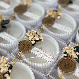 Сватбени подаръци за гости- свещи