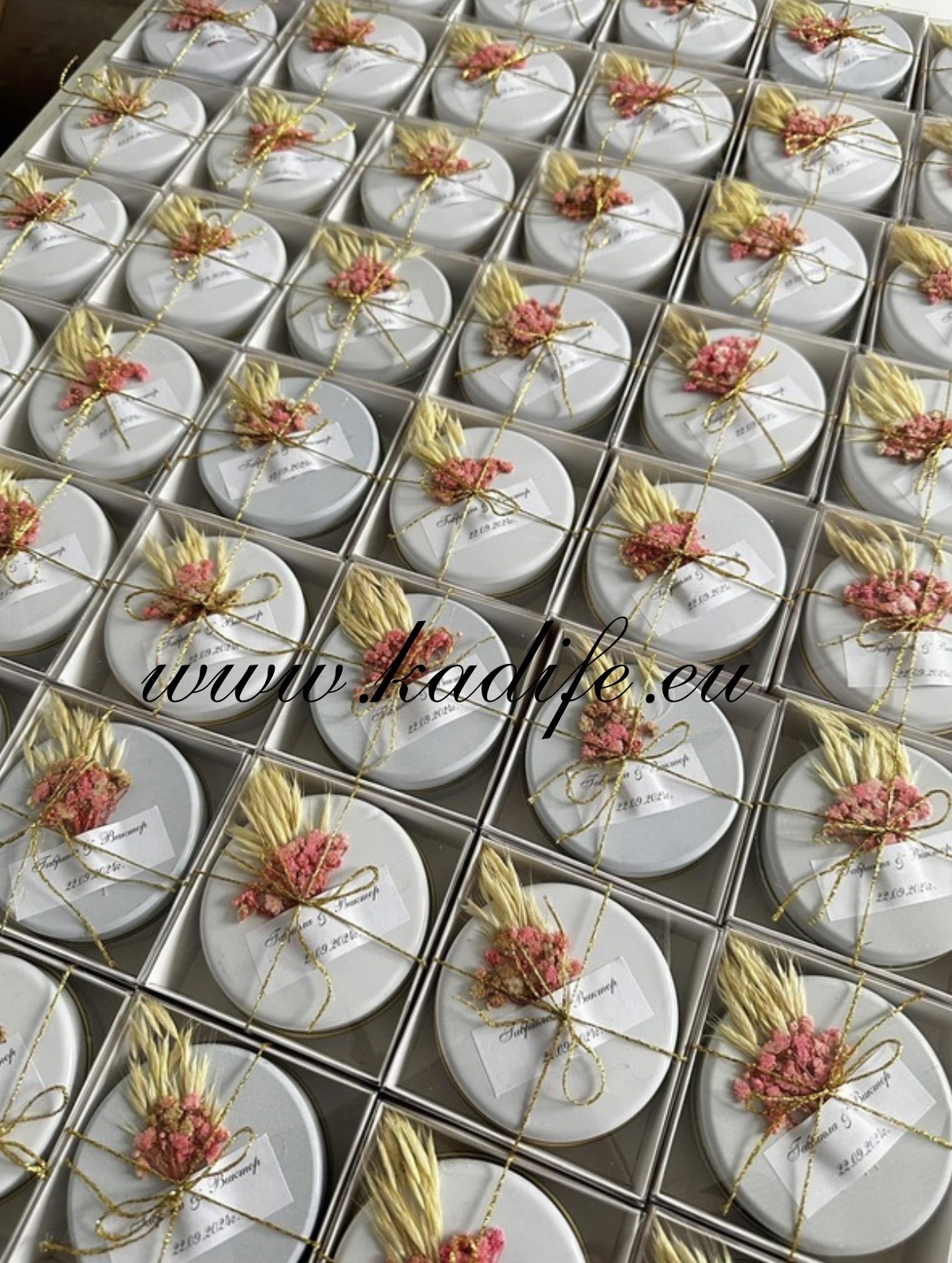 Бохо свещ в метална кутия - Image 2