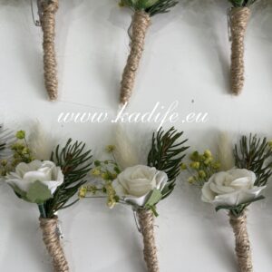 Alternative view of Бутониери за ревер с горска тема