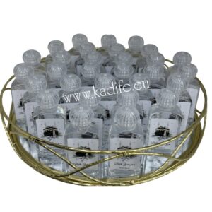 Вода Земзем в шише