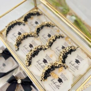 Подаръци за абитуриентски бал на гости