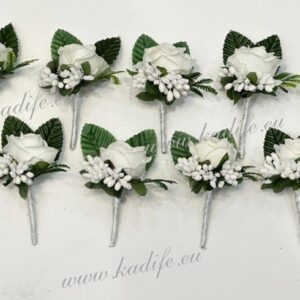 Сватбени бутониери за ревер