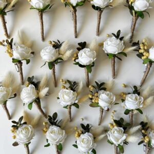 Бохо бутониери за ревер